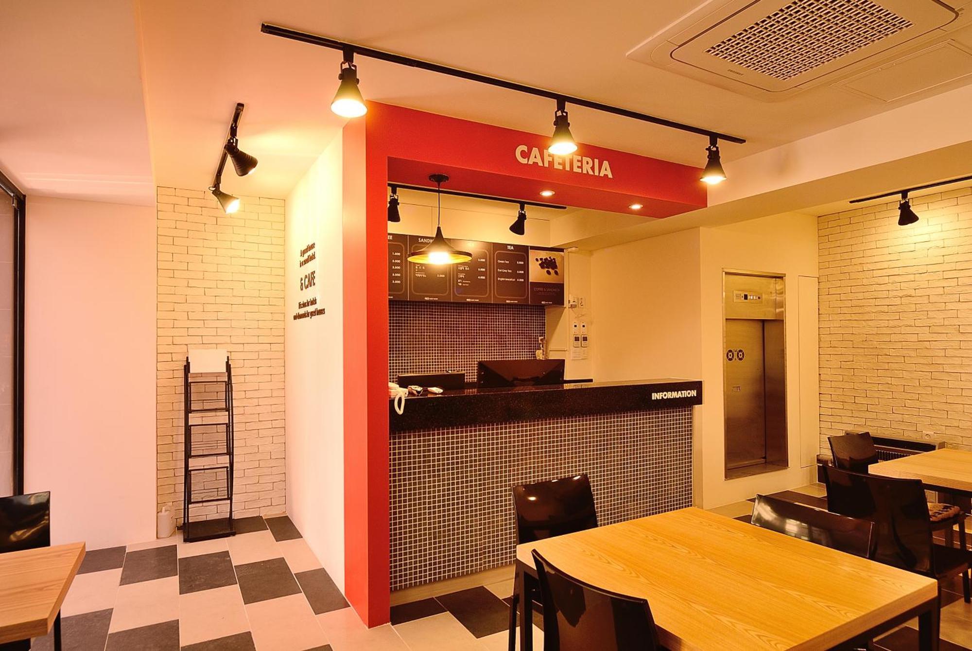 Red Guesthouse Seoul Exterior photo